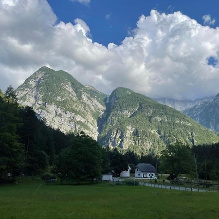 Hisa Kranjc Apartment Kobarid Bagian luar foto