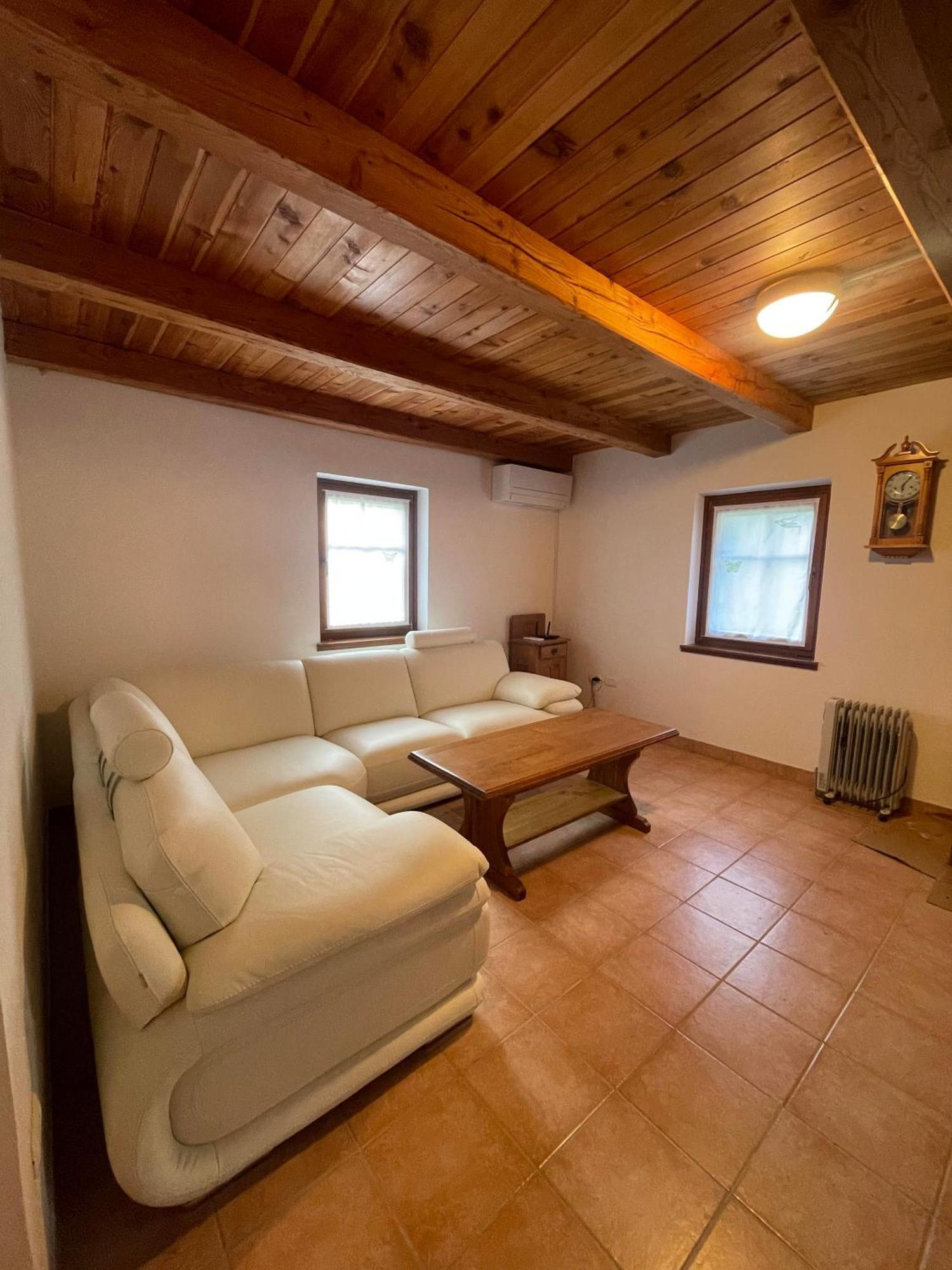Hisa Kranjc Apartment Kobarid Bagian luar foto
