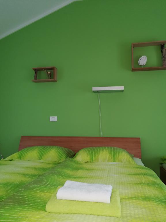 Hisa Kranjc Apartment Kobarid Bagian luar foto