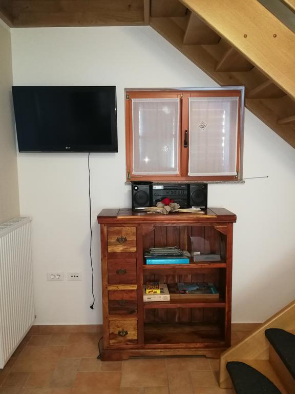 Hisa Kranjc Apartment Kobarid Bagian luar foto
