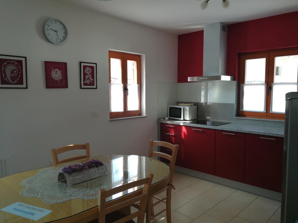 Hisa Kranjc Apartment Kobarid Bagian luar foto